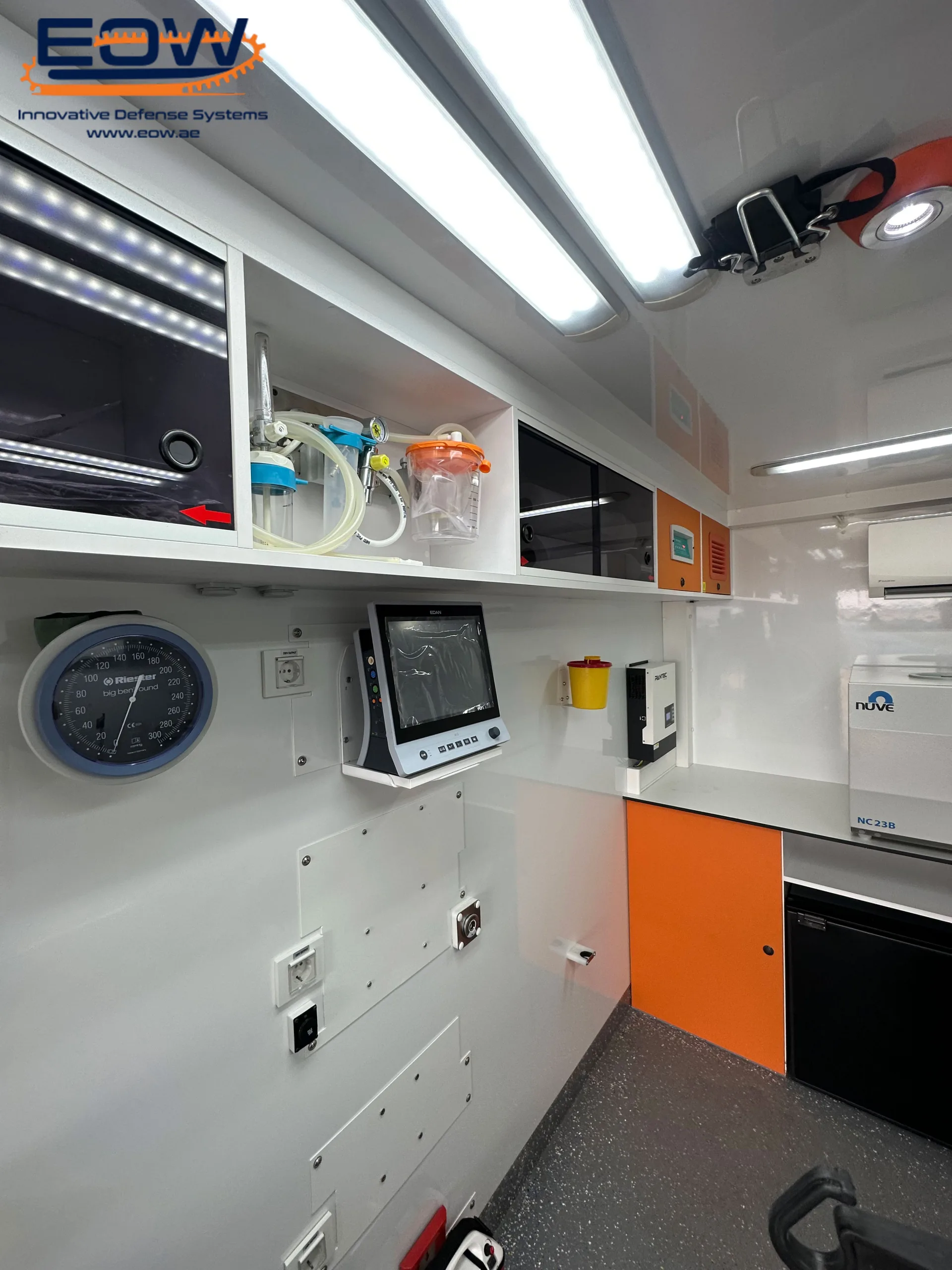 Surgical Mobile Clinic Toyota Hino 300 Box type - Image 14