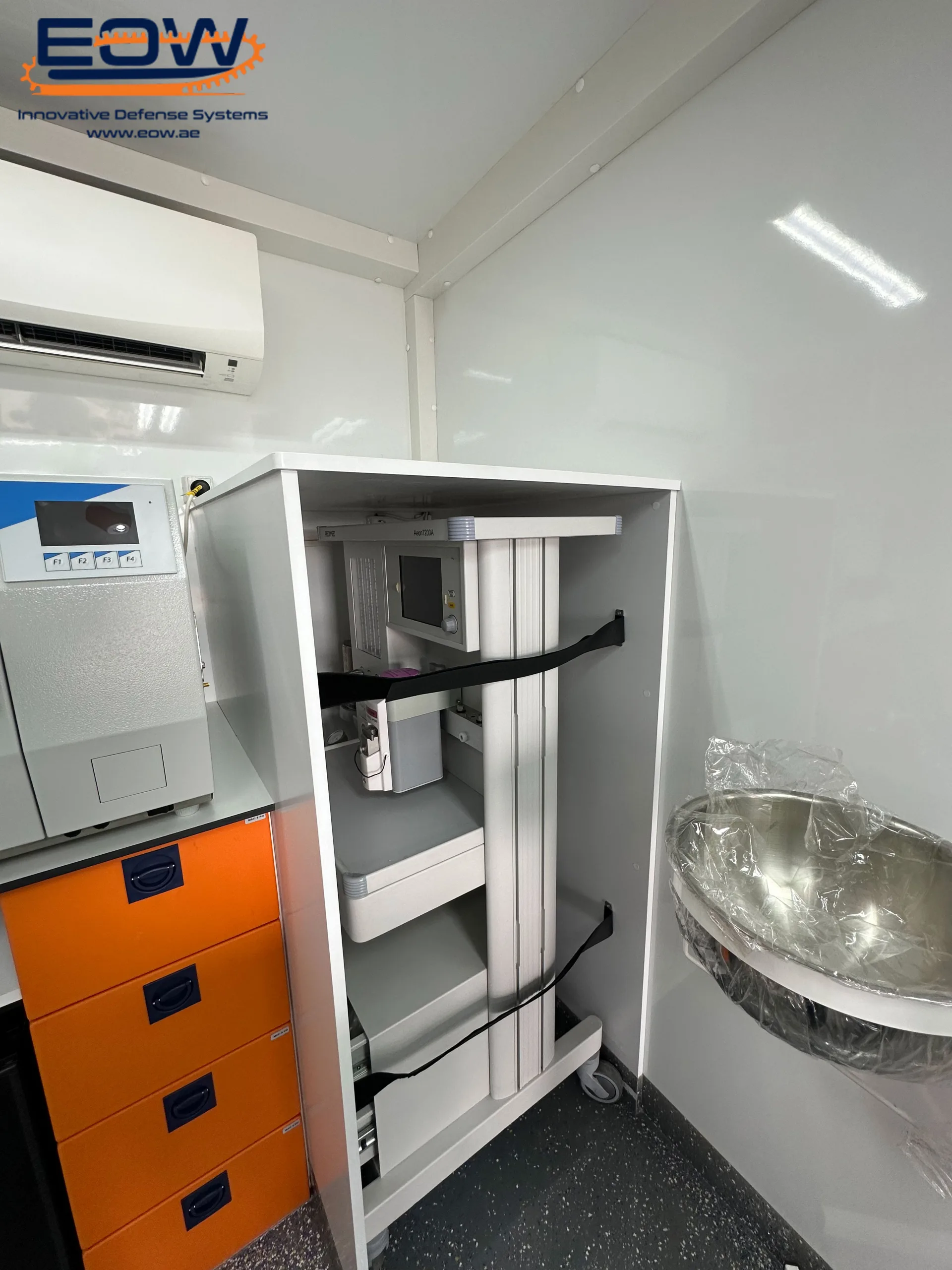 Surgical Mobile Clinic Toyota Hino 300 Box type - Image 18