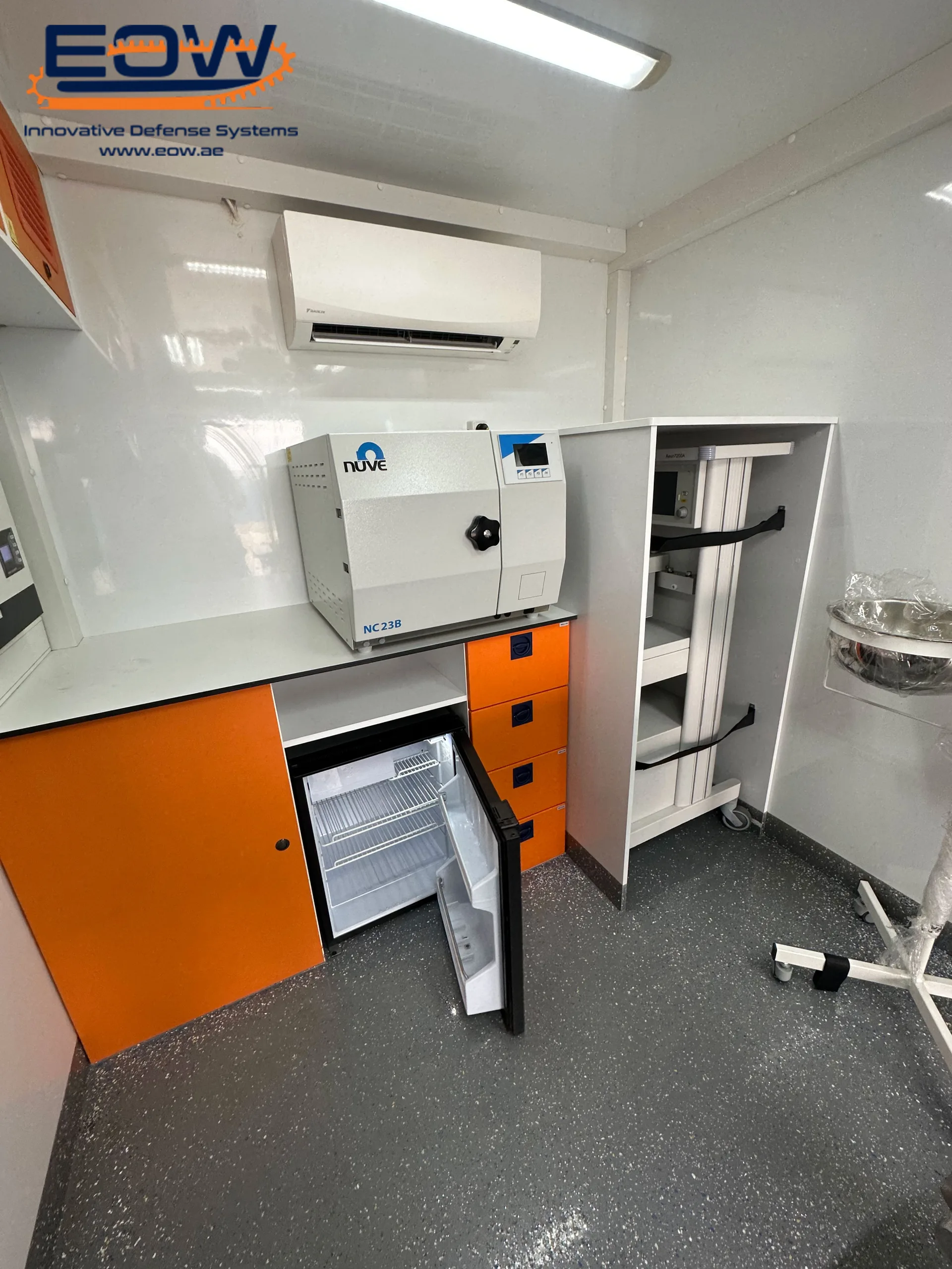 Surgical Mobile Clinic Toyota Hino 300 Box type - Image 20
