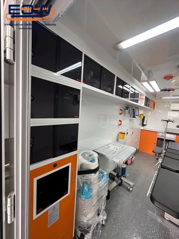 Surgical Mobile Clinic Toyota Hino 300 Box type - Image 21