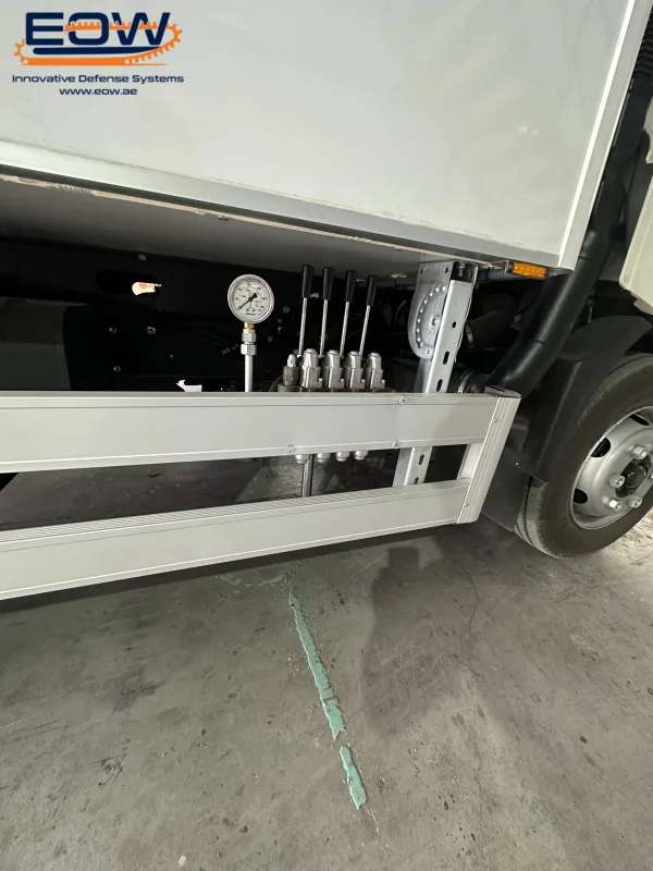 Surgical Mobile Clinic Toyota Hino 300 Box type - Image 8